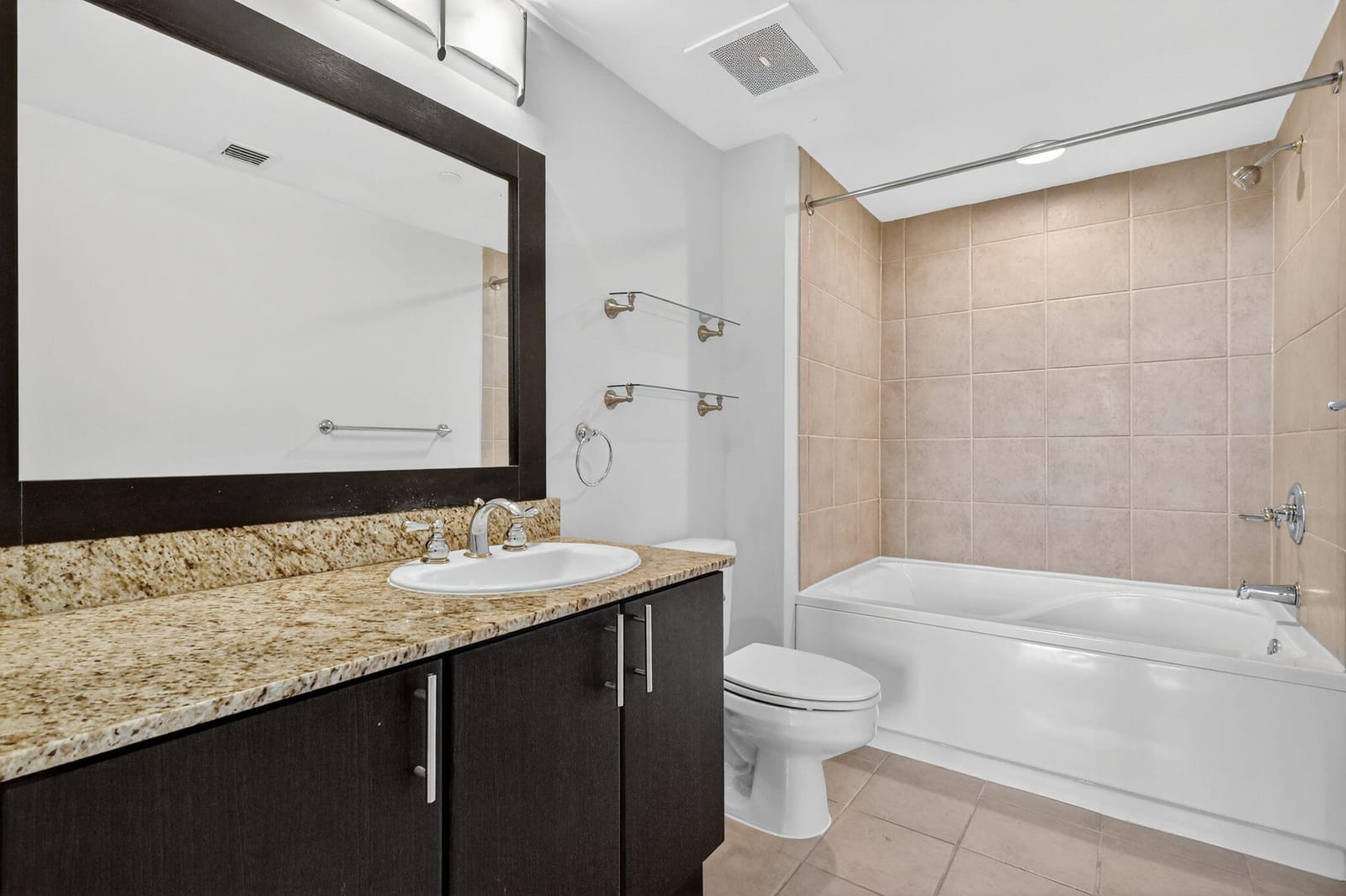 19501 W Country Club Drive 605, Aventura, FL 33180 photo 14