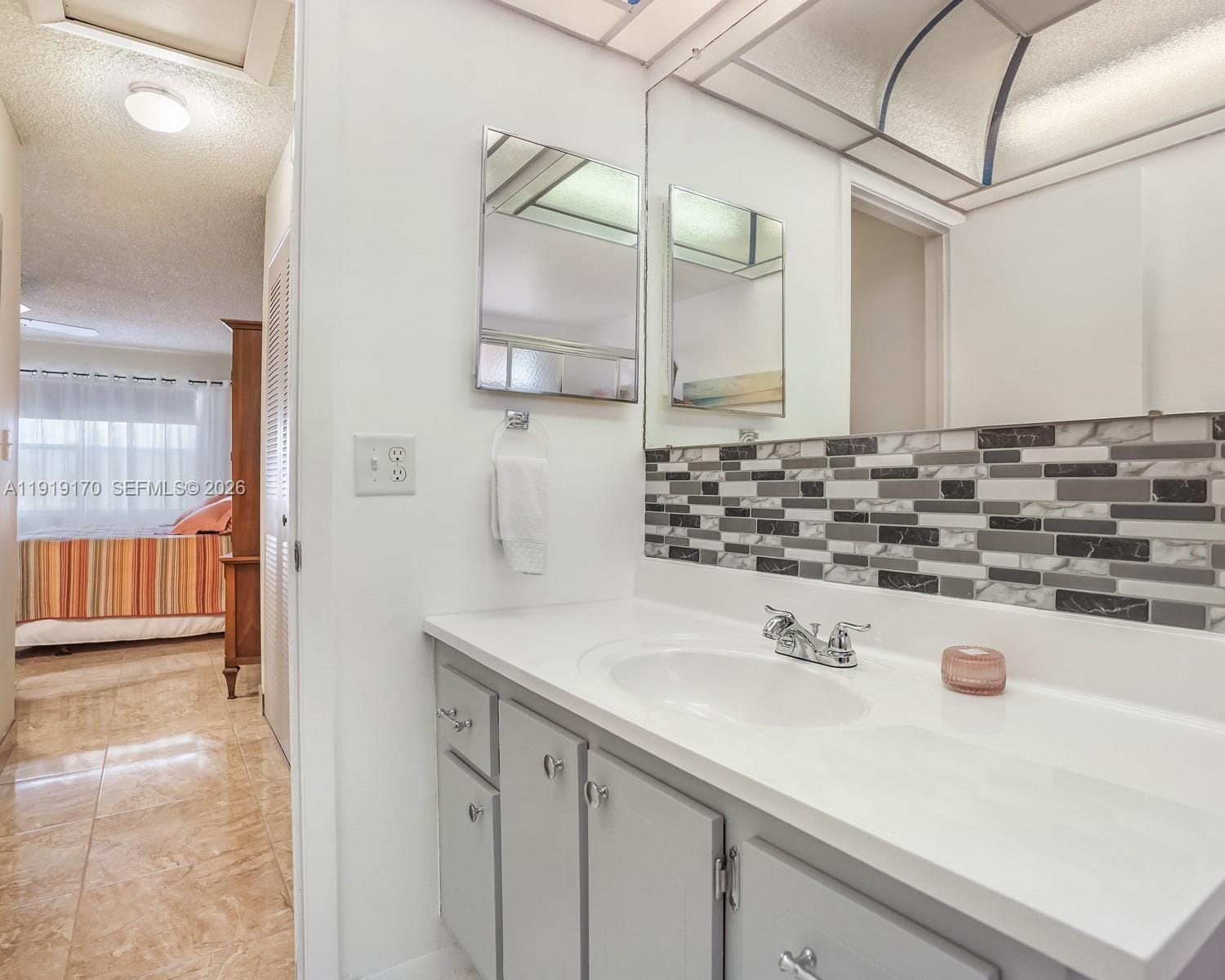 9401 Sunrise Lakes Boulevard 302, Sunrise, FL 33322 photo 24