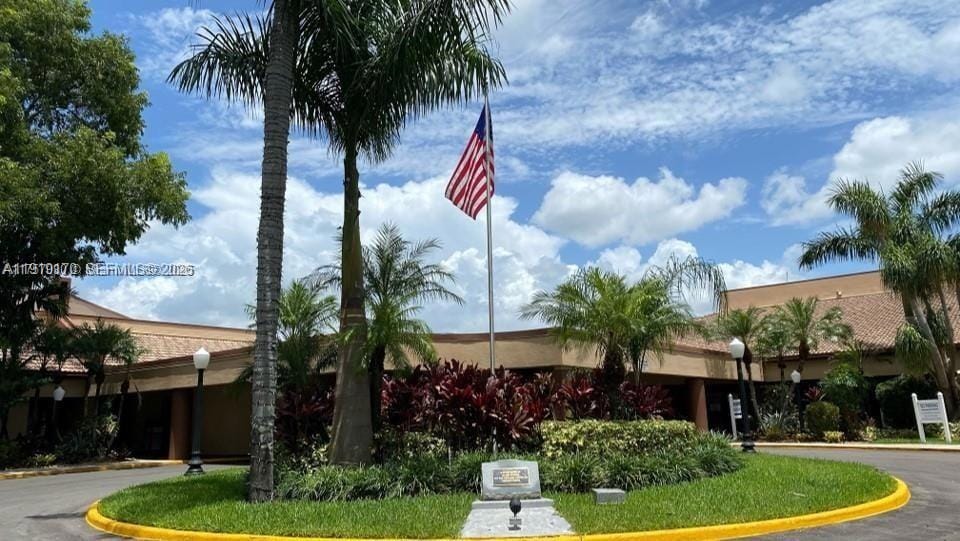 9401 Sunrise Lakes Boulevard 302, Sunrise, FL 33322 photo 28