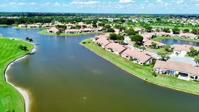 8491 Heather Place, Boynton Beach, FL 33472