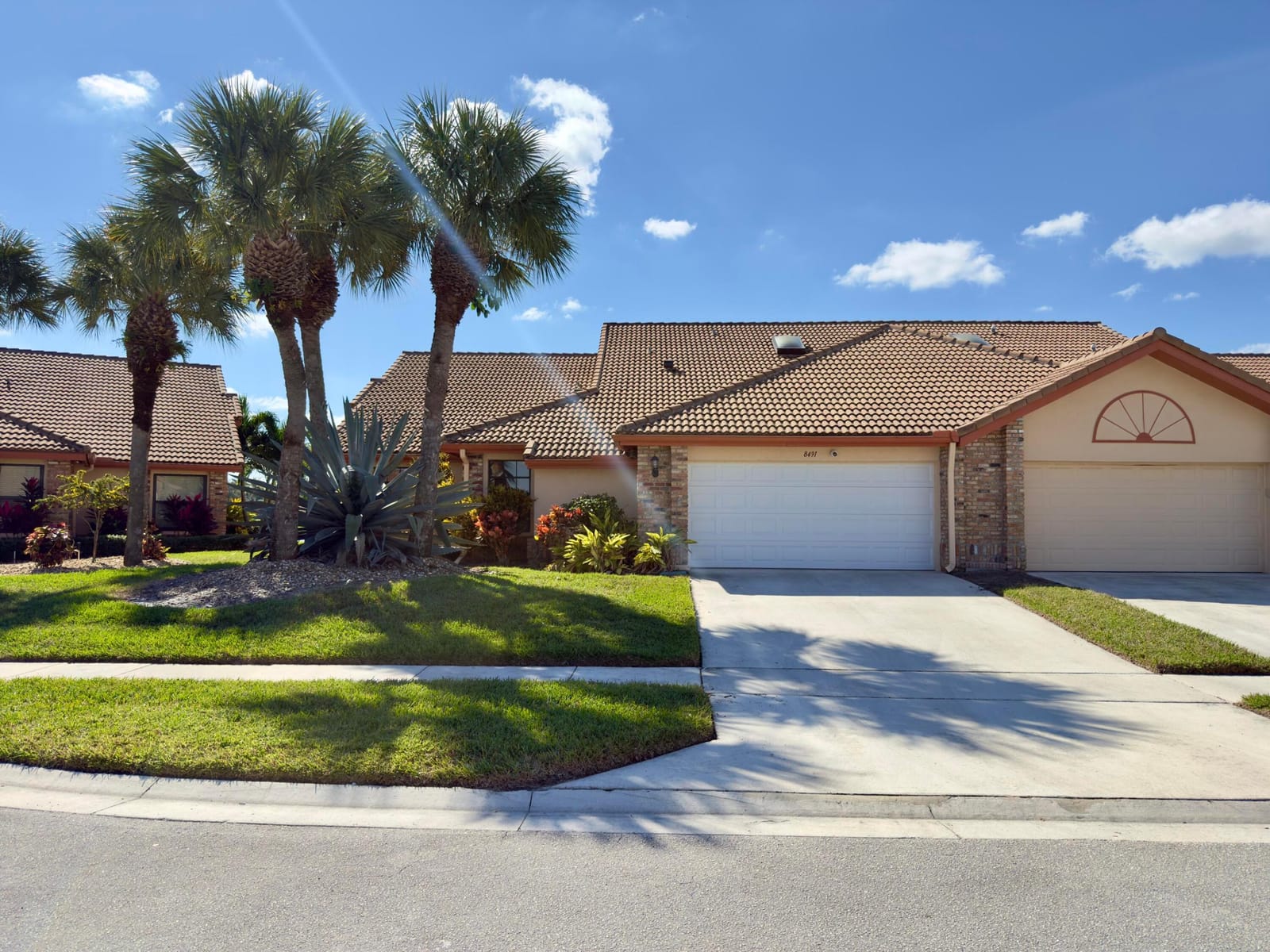 8491 Heather Place — photo 2