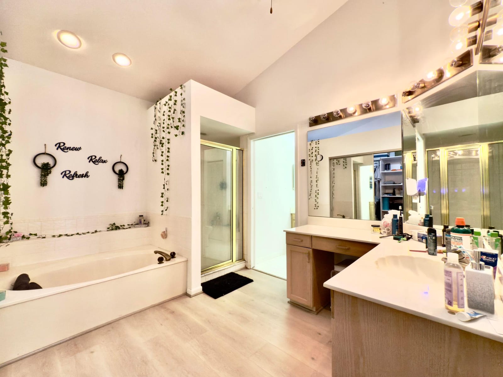 8491 Heather Place, Boynton Beach, FL 33472 photo 16