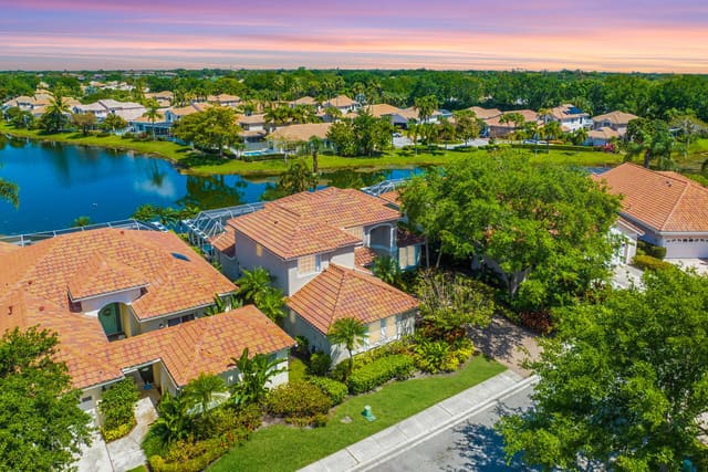411 Eagleton Cove Way, sold in Eagleton Cove, Palm Beach Gardens, FL