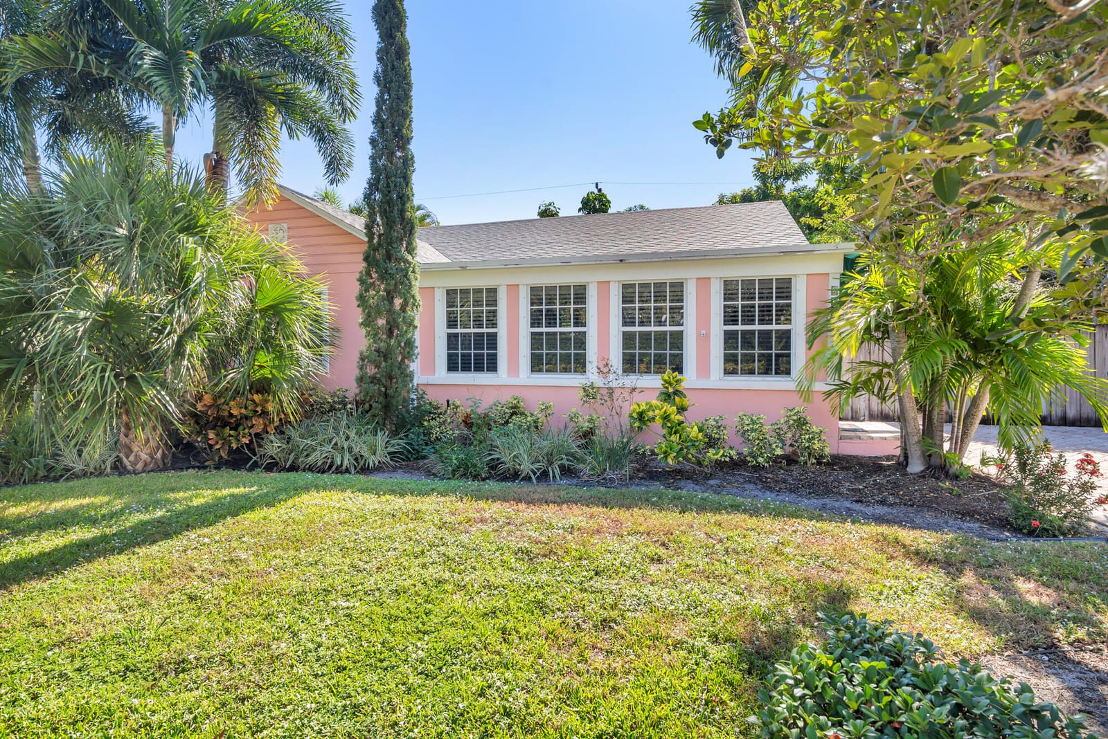 236 Avila Road — photo 4