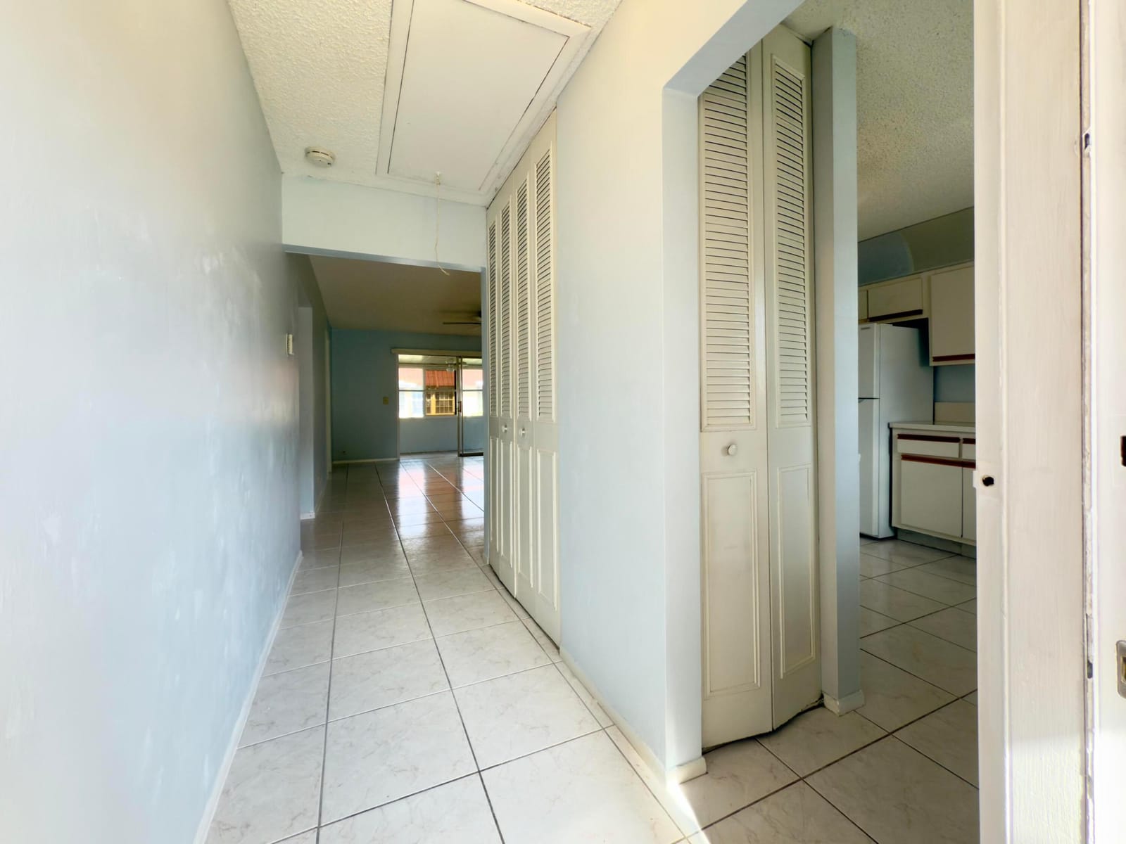 170 Amherst Lane — photo 3
