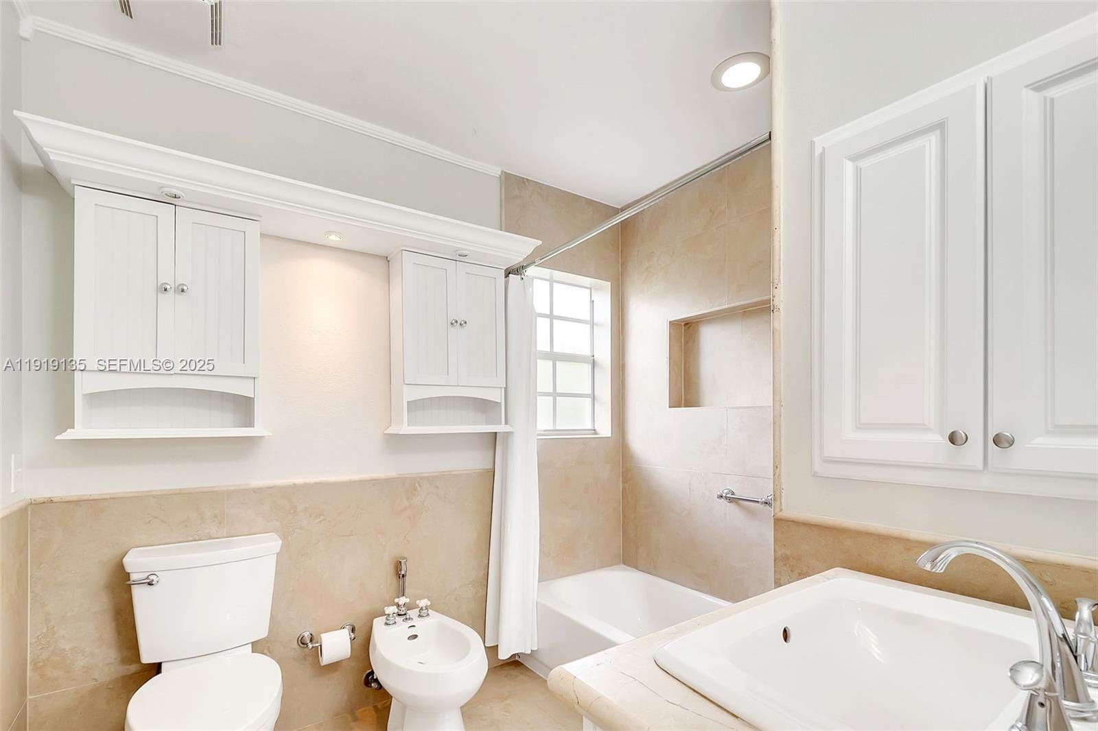516 Gerona Avenue, Coral Gables, FL 33146 photo 16