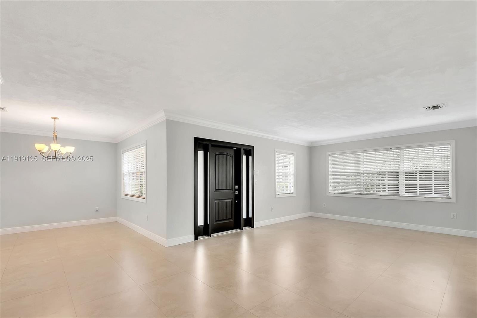 516 Gerona Avenue, Coral Gables, FL 33146 photo 6