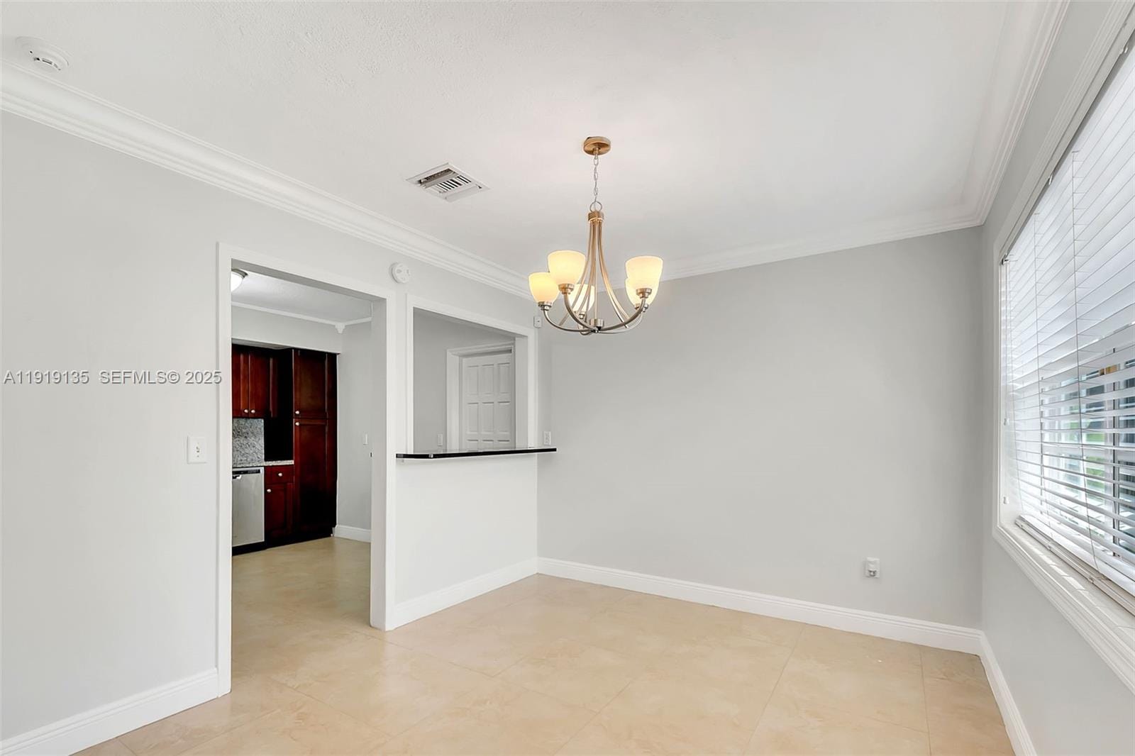 516 Gerona Avenue, Coral Gables, FL 33146 photo 7