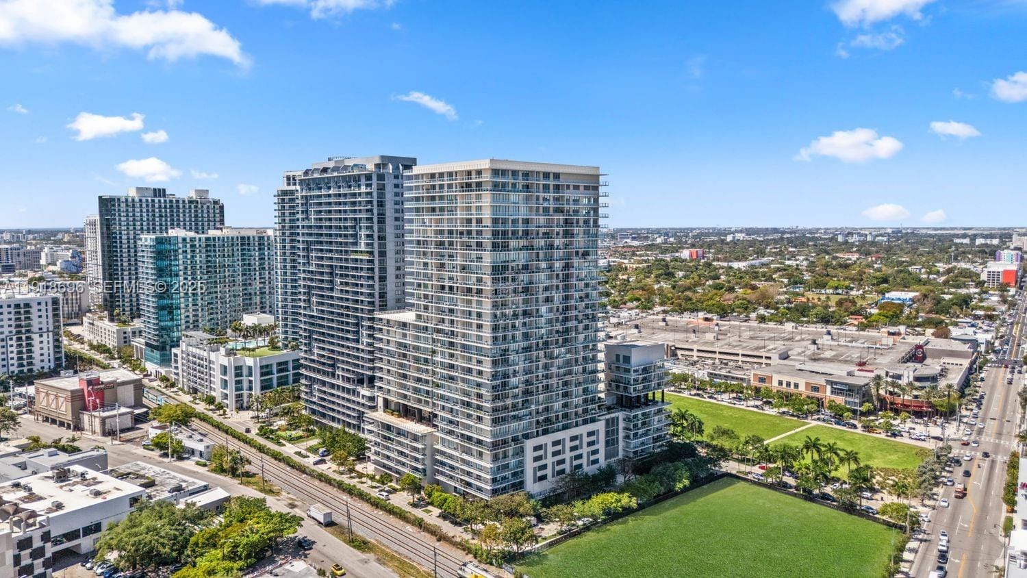 3470 E Coast Avenue H0402, Miami, FL 33137 photo 30