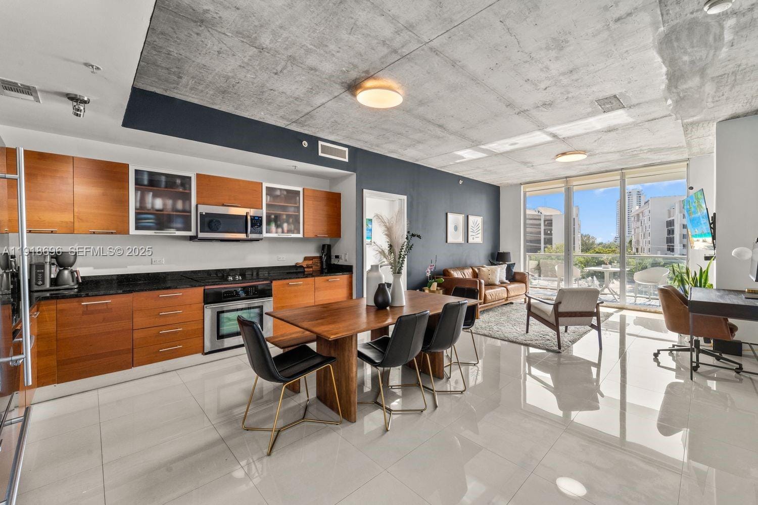 3470 E Coast Avenue H0402, Miami, FL 33137 photo 4