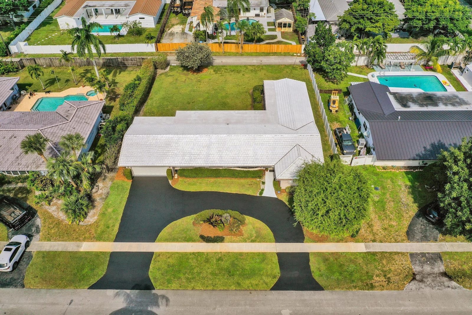5011 Madison Street, Hollywood, FL 33021 photo 4