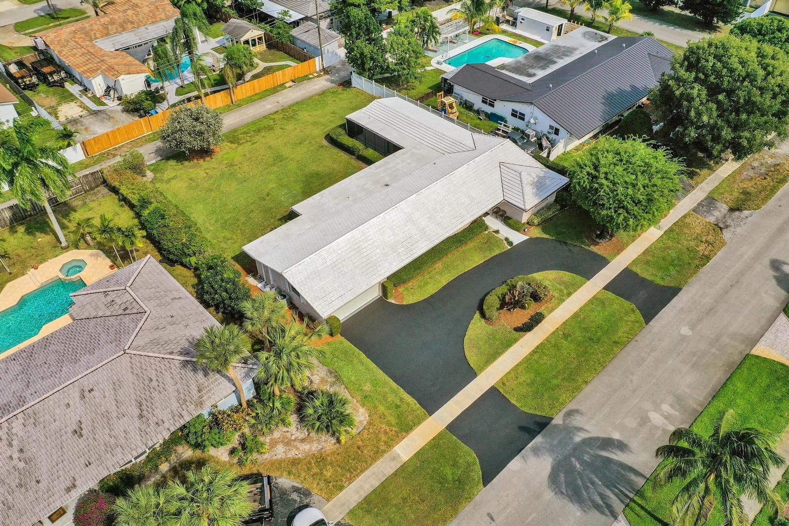 5011 Madison Street, Hollywood, FL 33021 photo 5