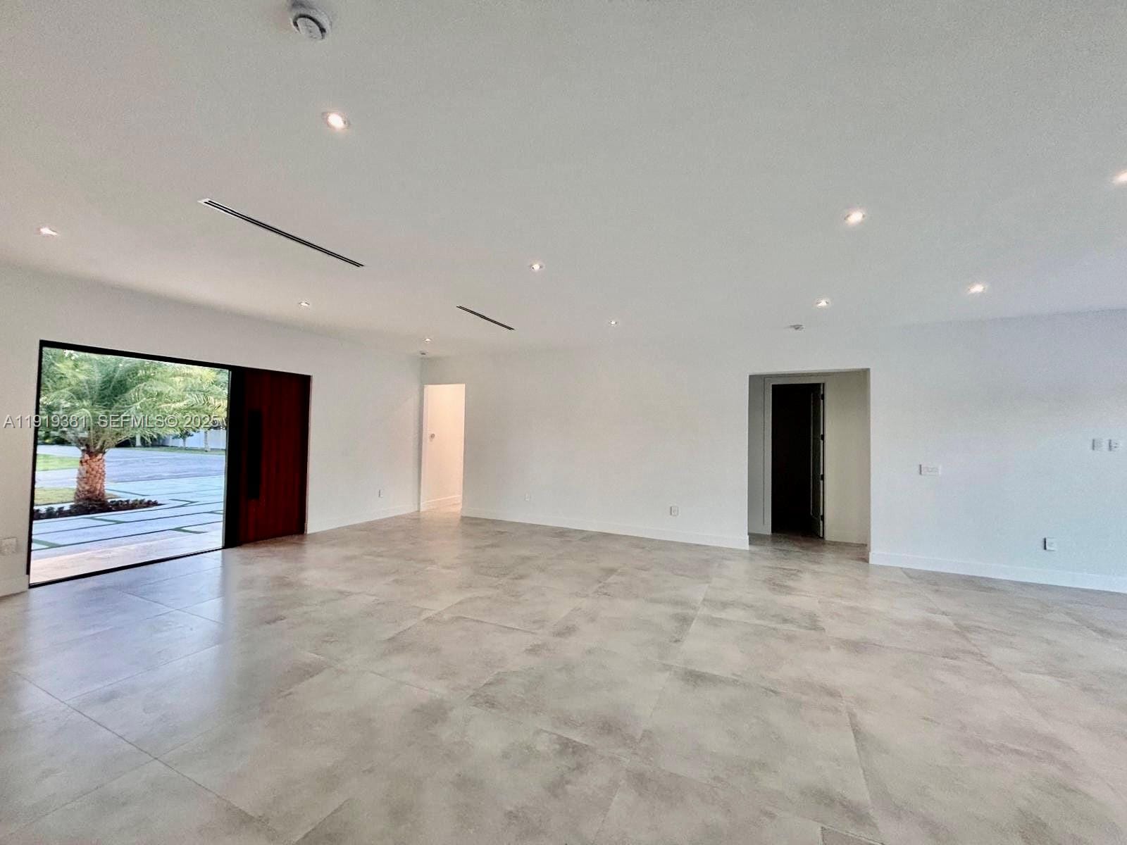 1409 SE 14th Court, Deerfield Beach, FL 33441 photo 11