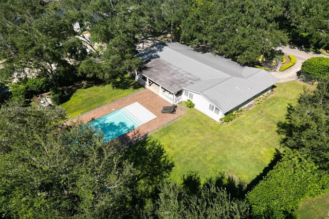 4920 SW 76 Street, sold in Kingsleys Sub, Miami, FL