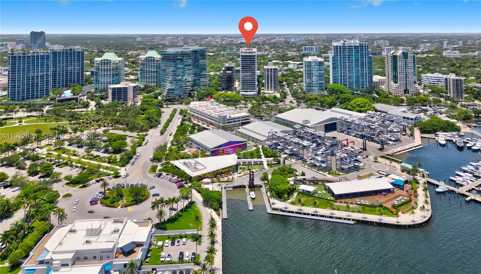 2655 S Bayshore Drive 405 — photo 2