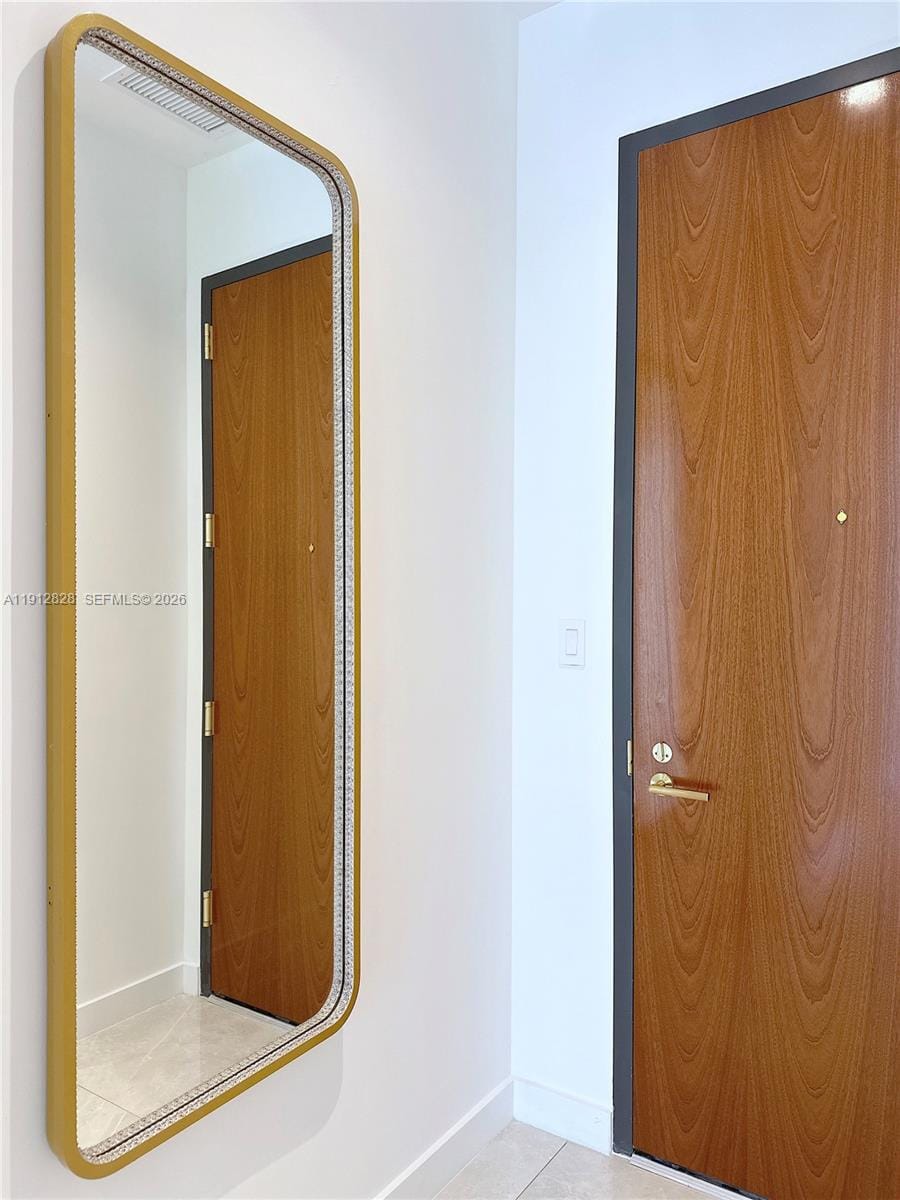 2655 S Bayshore Drive 405 — photo 12