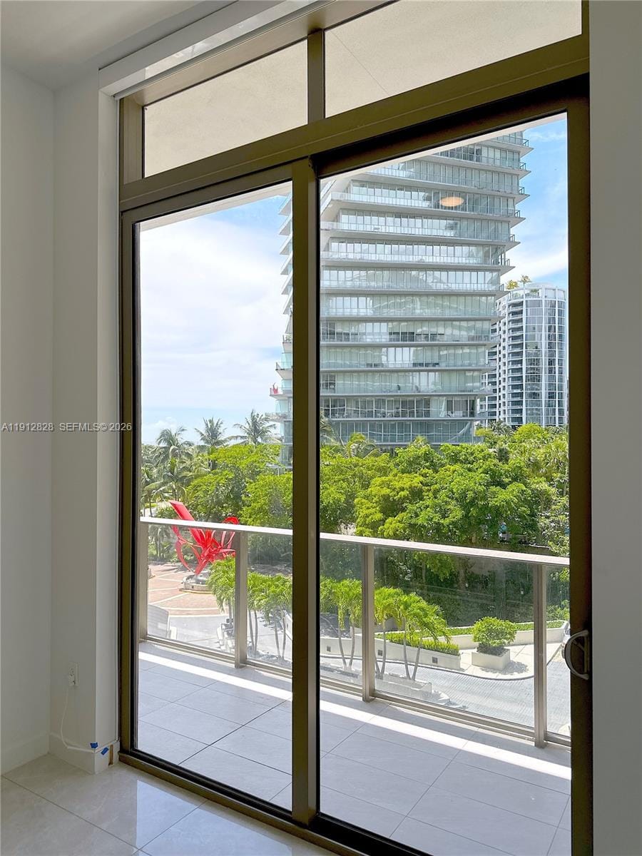 2655 S Bayshore Drive 405, Miami, FL 33133 photo 14