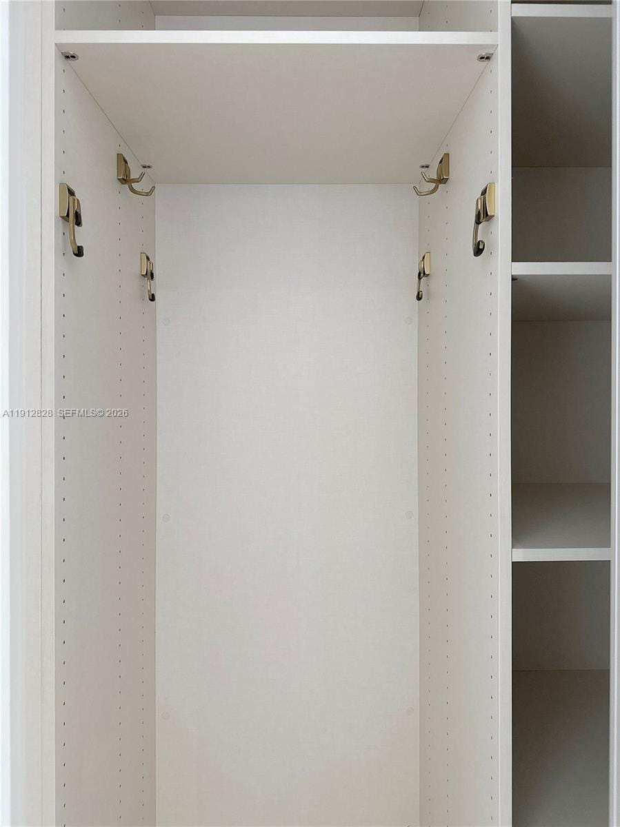2655 S Bayshore Drive 405, Miami, FL 33133 photo 23