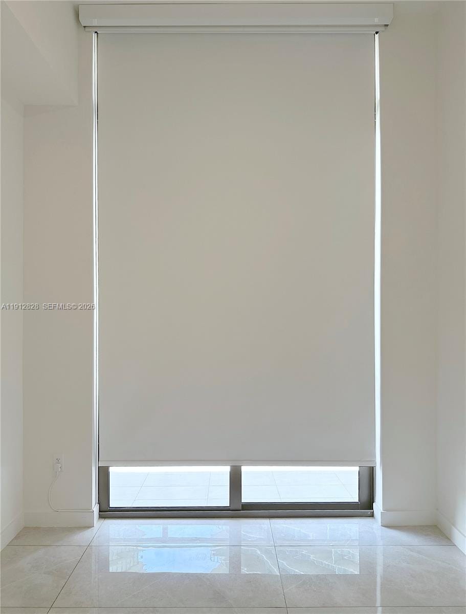 2655 S Bayshore Drive 405, Miami, FL 33133 photo 27