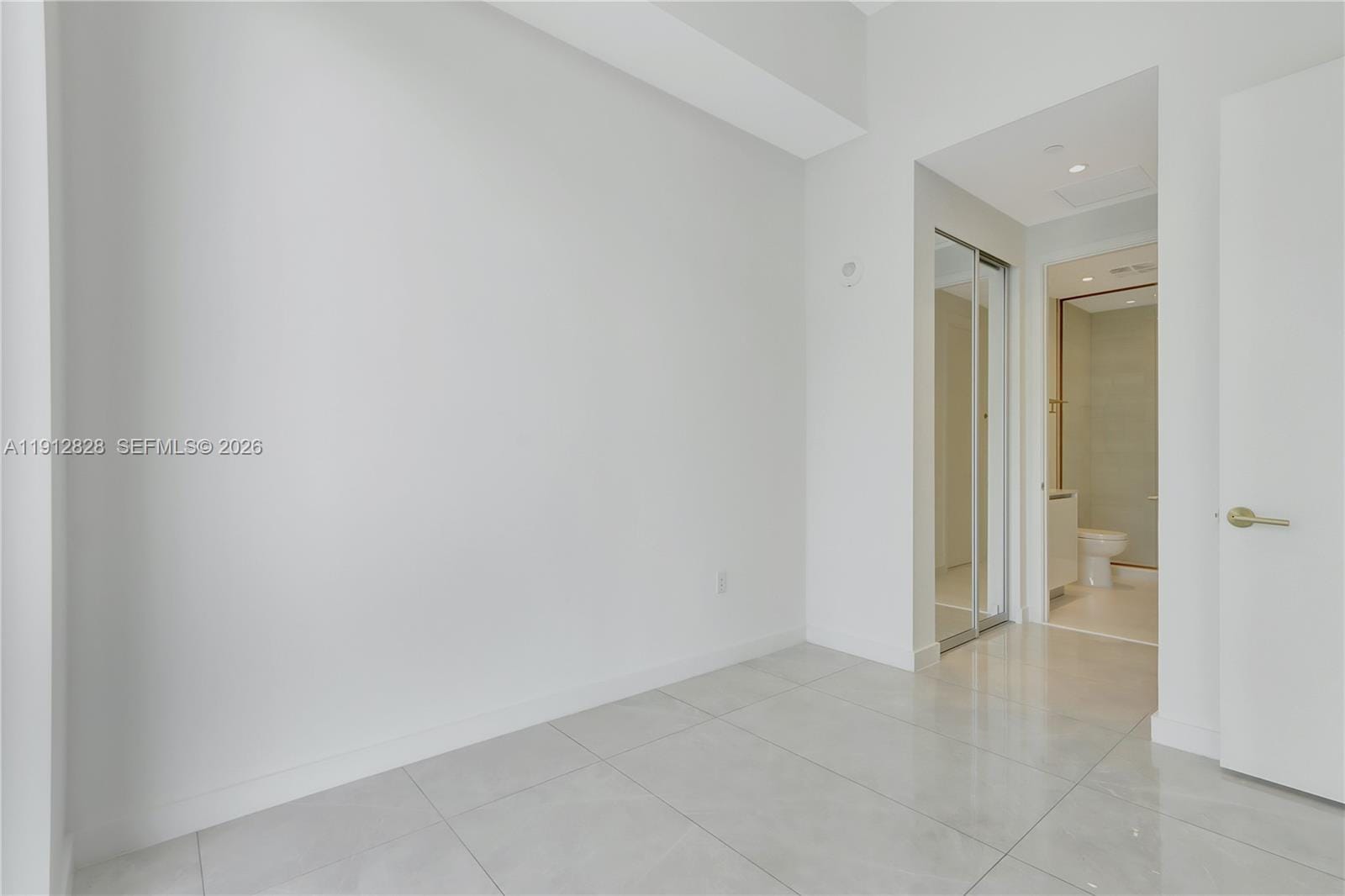 2655 S Bayshore Drive 405, Miami, FL 33133 photo 28