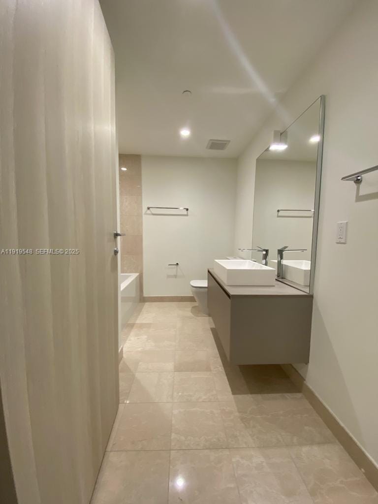 1000 Brickell Plaza 3207, Miami, FL 33131 photo 18
