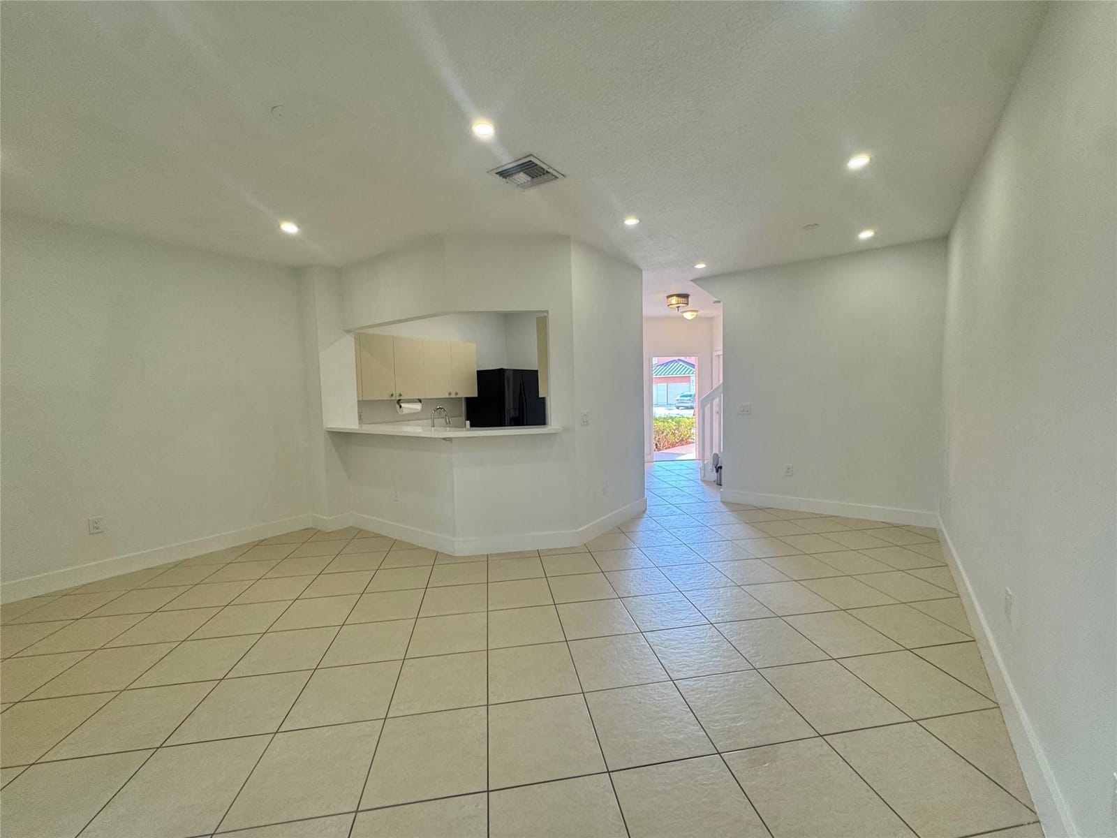 1007 NW 100th Avenue 1007, Pembroke Pines, FL 33024 photo 7