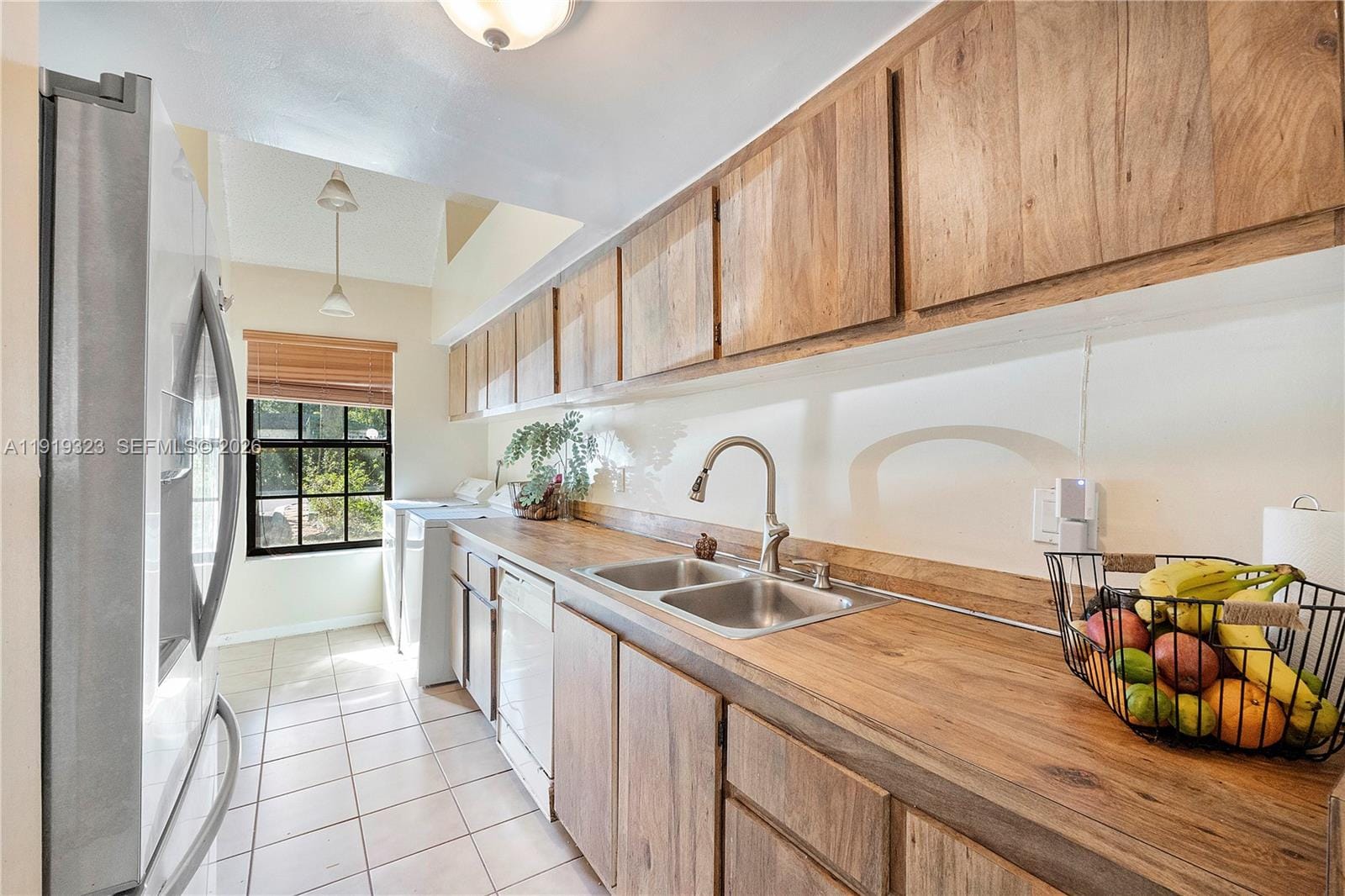 3413 S Atlanta Drive 3413, Hollywood, FL 33021 photo 6