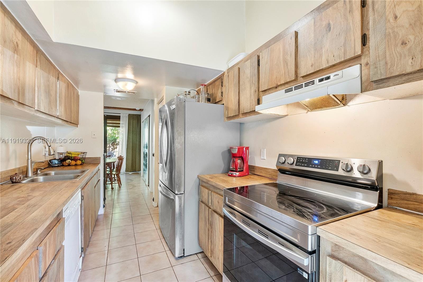 3413 S Atlanta Drive 3413, Hollywood, FL 33021 photo 10