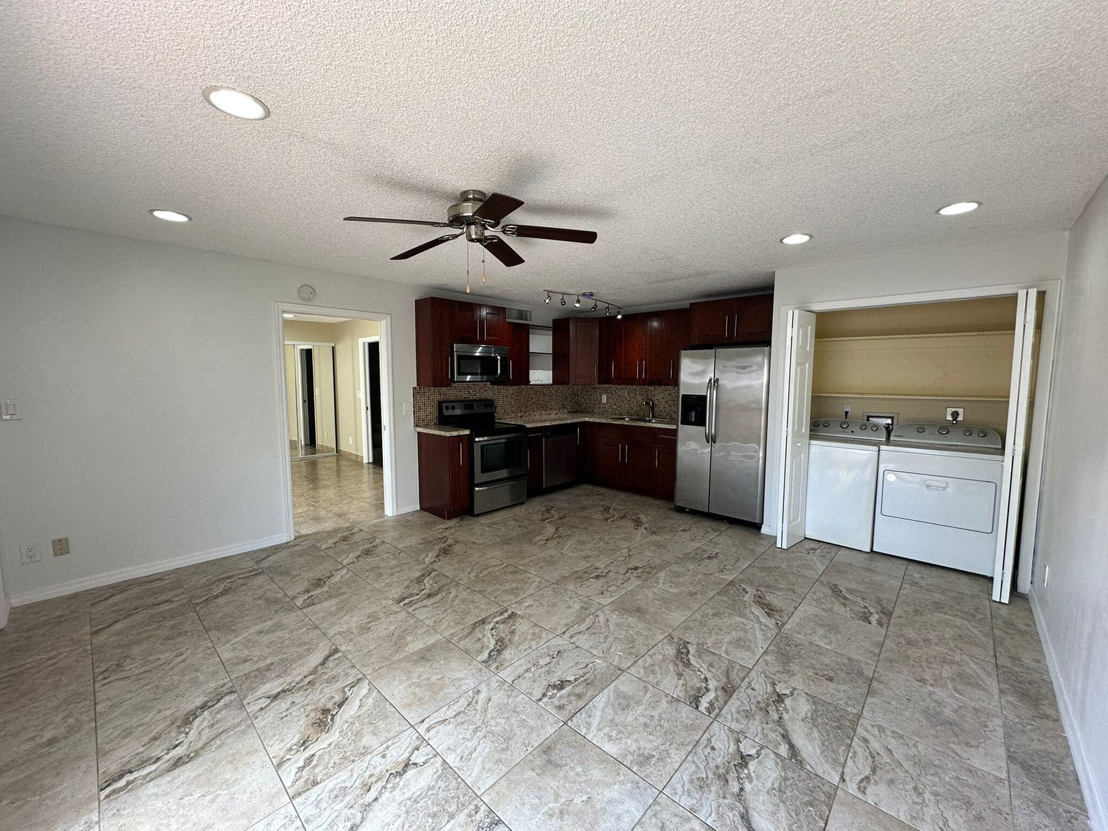 637 Executive Center Drive N 203, West Palm Beach, FL 33401 photo 15