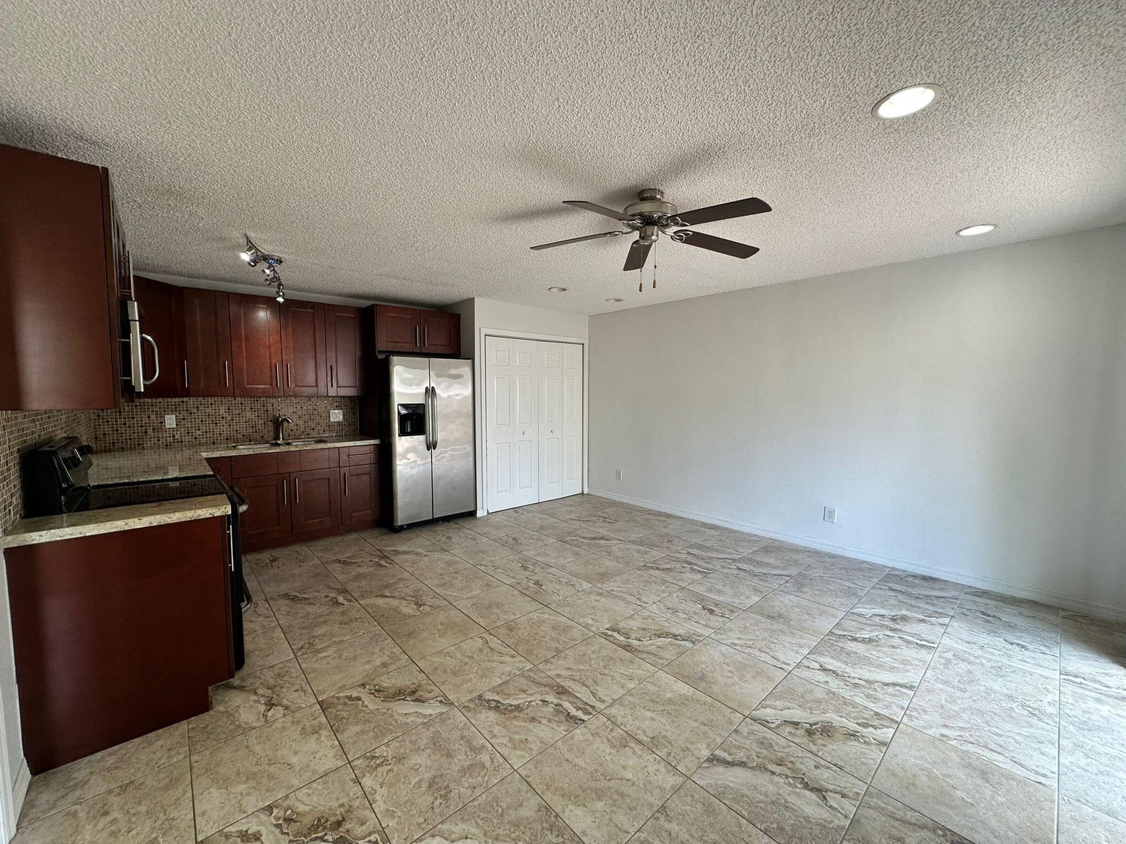 637 Executive Center Drive N 203, West Palm Beach, FL 33401 photo 21
