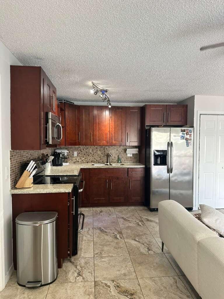 637 Executive Center Drive N 203, West Palm Beach, FL 33401 photo 22
