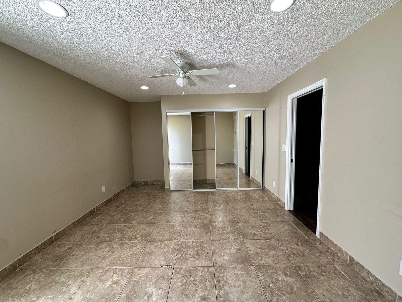 637 Executive Center Drive N 203, West Palm Beach, FL 33401 photo 30