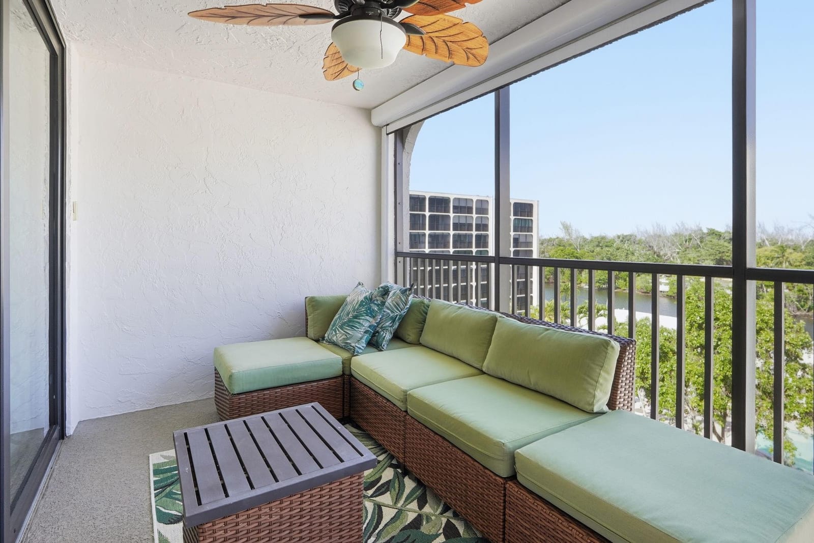 1629 Riverview Road 620, Deerfield Beach, FL 33441 photo 25
