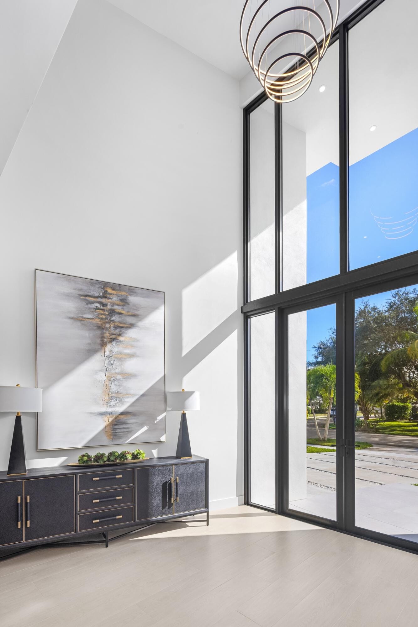 957 SW 12th Street — photo 3