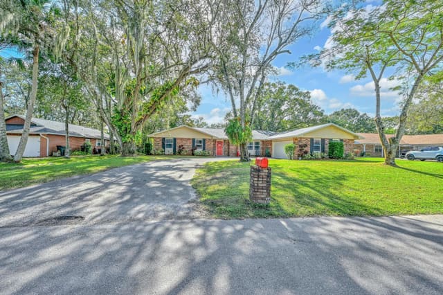 2601 Gray Twig Lane, sold in Twelve Oaks Estates, Fort Pierce, FL