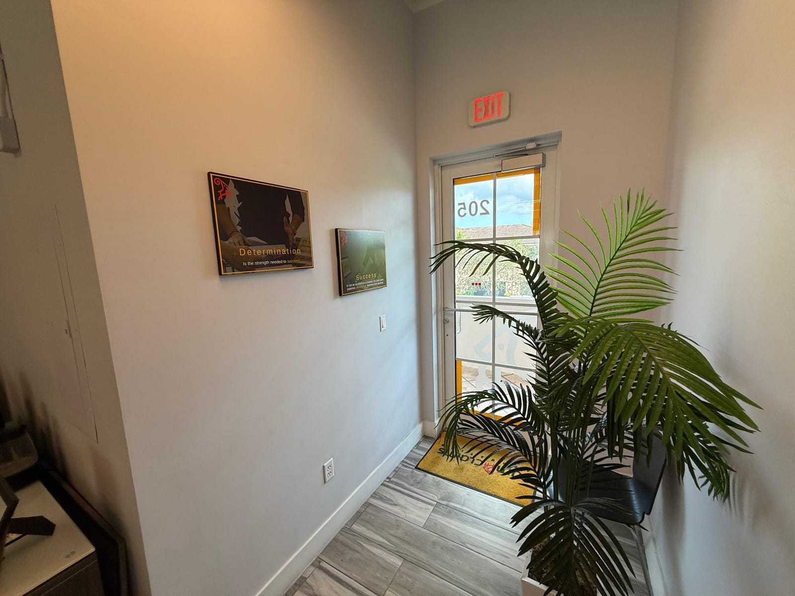 2101 SW 101st Avenue 6-205 — photo 8