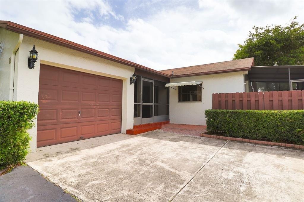5086 Mirror Lakes Boulevard, Boynton Beach, FL 33472