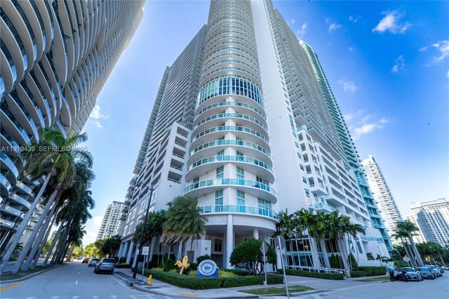 1800 N Bayshore Drive 3304, Miami, FL 33132