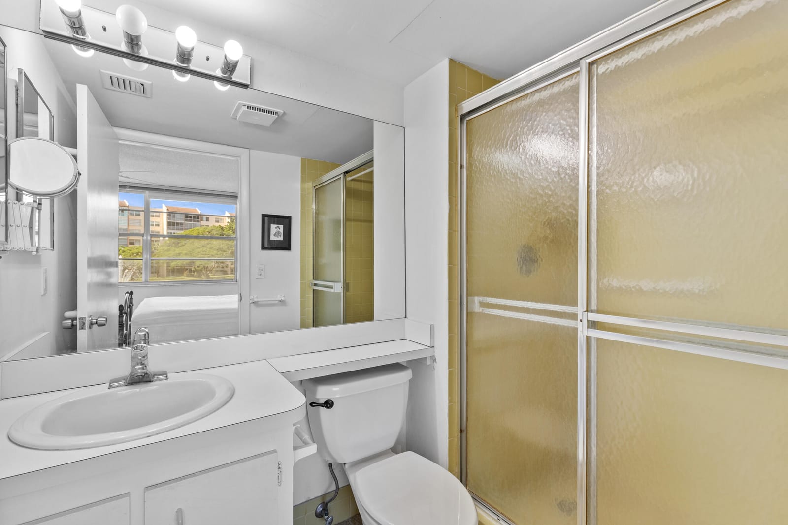 27 Abbey Lane 205, Delray Beach, FL 33446 photo 22