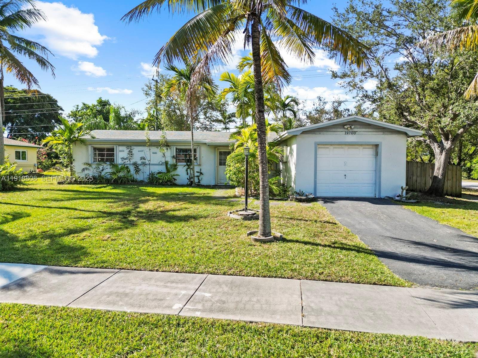 19700 Whispering Pines Road, Cutler Bay, FL 33157
