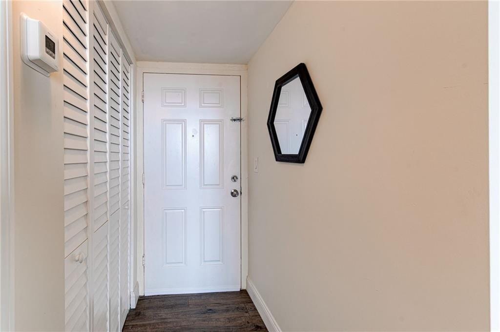 1301 NE Miami Gardens Drive 1721w — photo 4