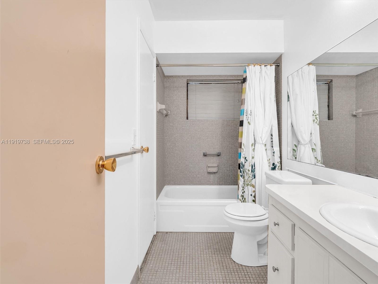 5102 NW 36th Street 607, Lauderdale Lakes, FL 33319 photo 26