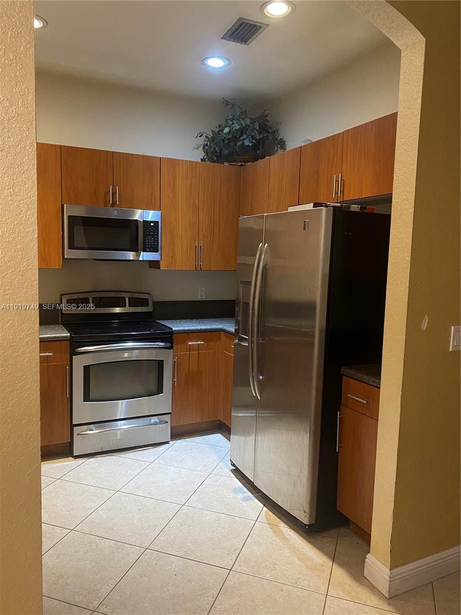 2481 SW 99th Way, Miramar, FL 33025 photo 8