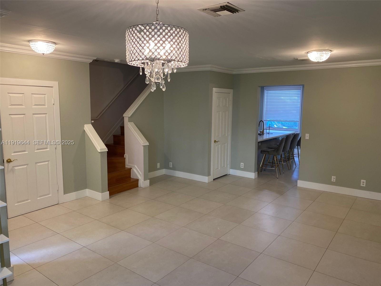10931 Jewel Box Lane — photo 5