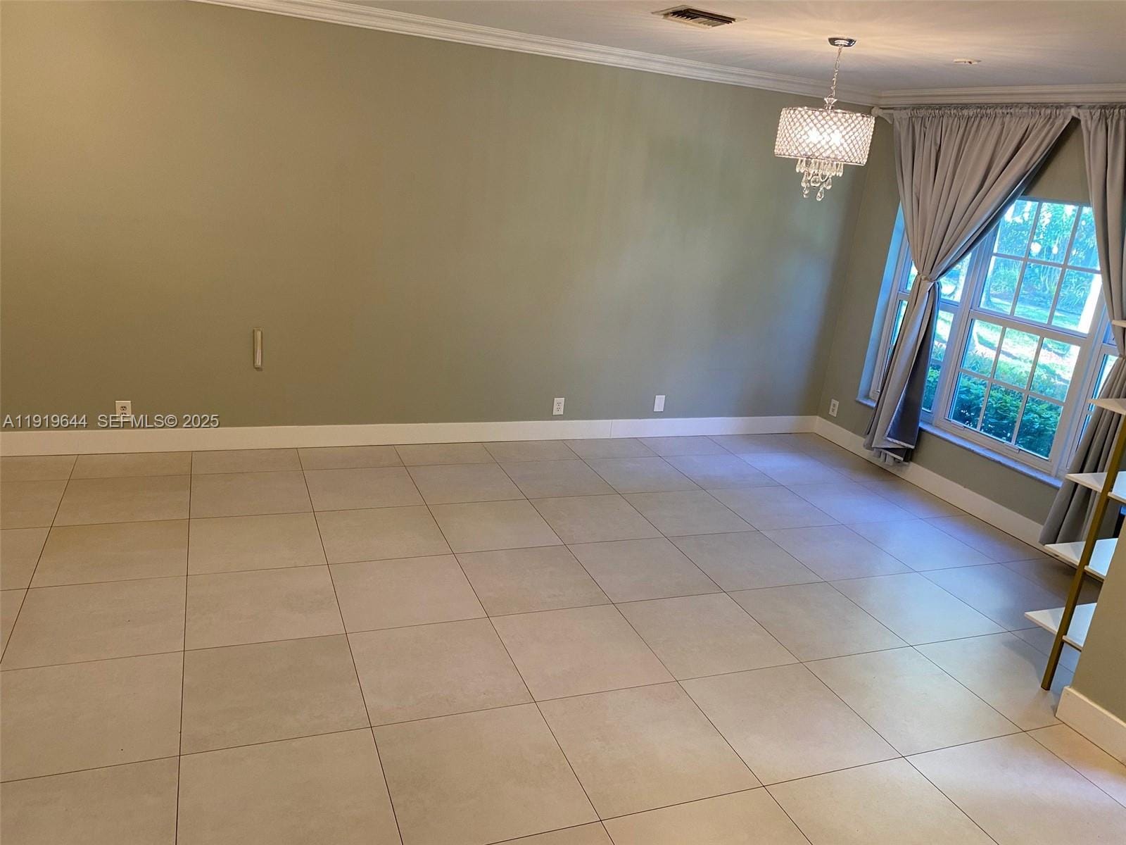 10931 Jewel Box Lane — photo 7