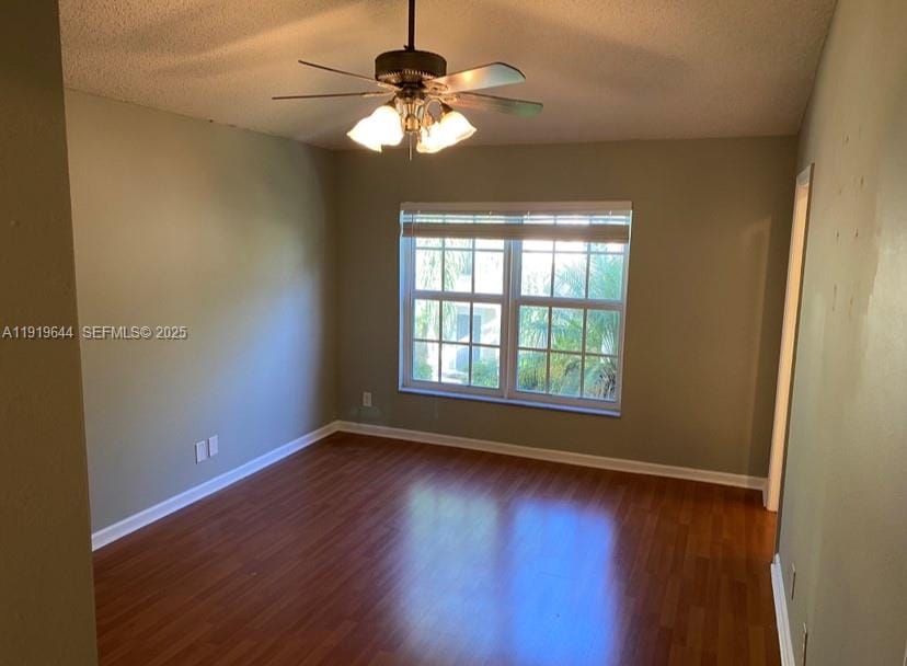10931 Jewel Box Lane — photo 9