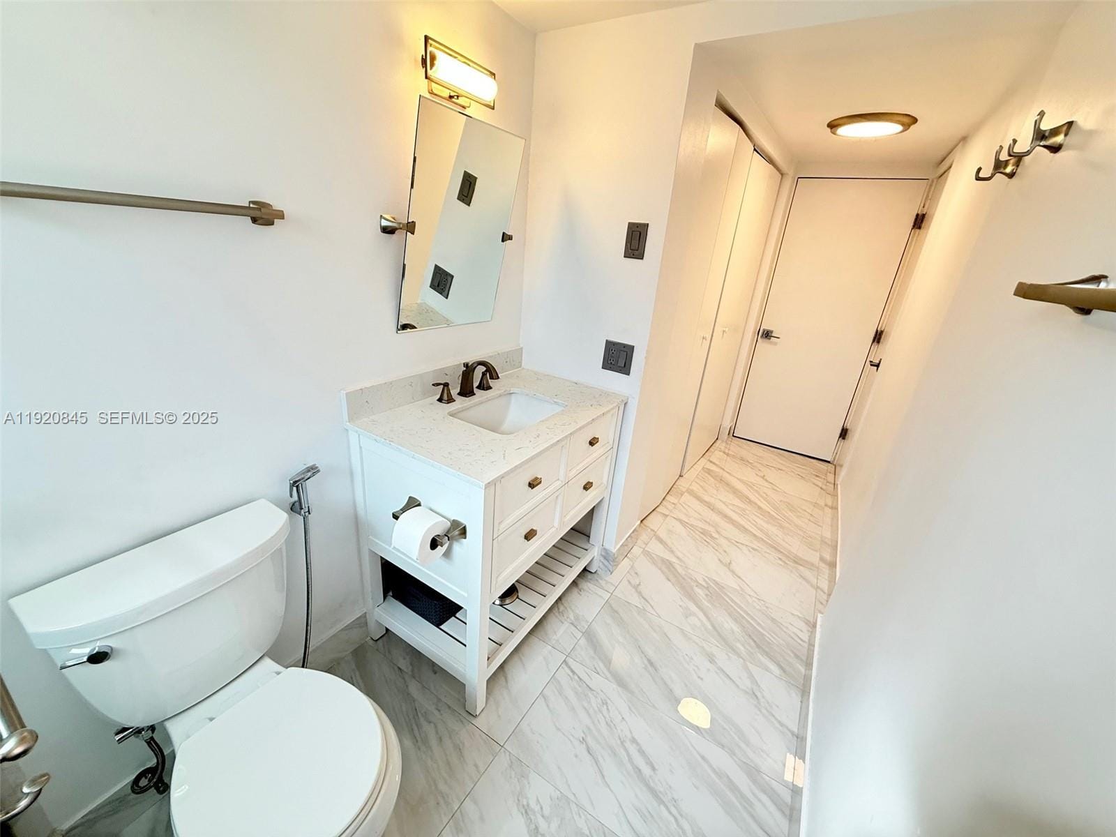 180 NE 12th Avenue 12E, Hallandale Beach, FL 33009 photo 16