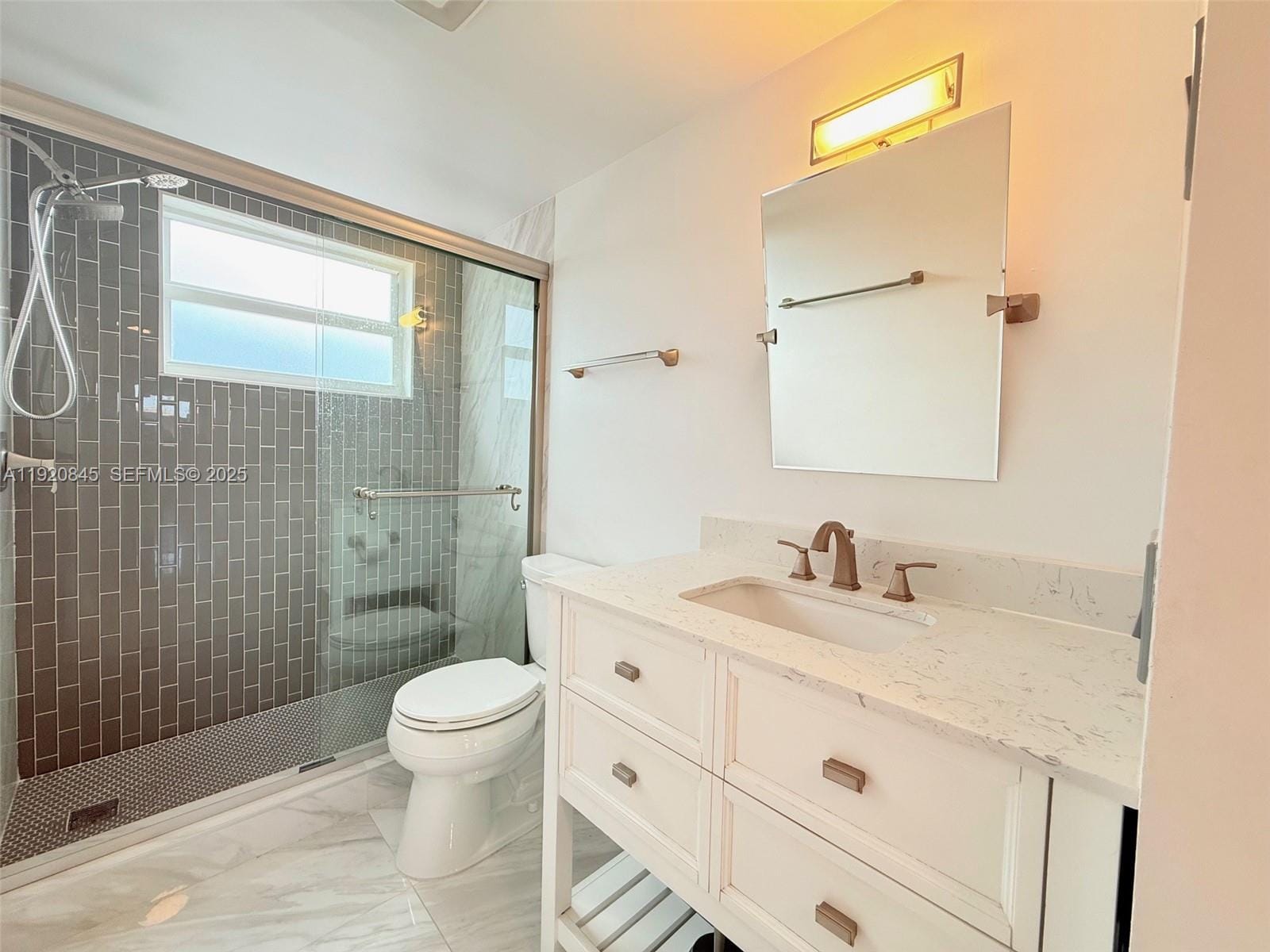 180 NE 12th Avenue 12E, Hallandale Beach, FL 33009 photo 17