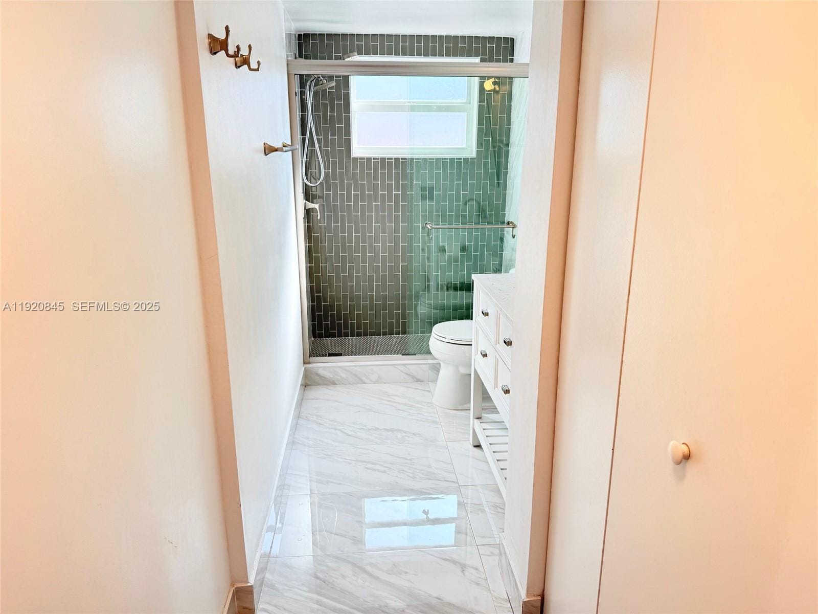 180 NE 12th Avenue 12E, Hallandale Beach, FL 33009 photo 19