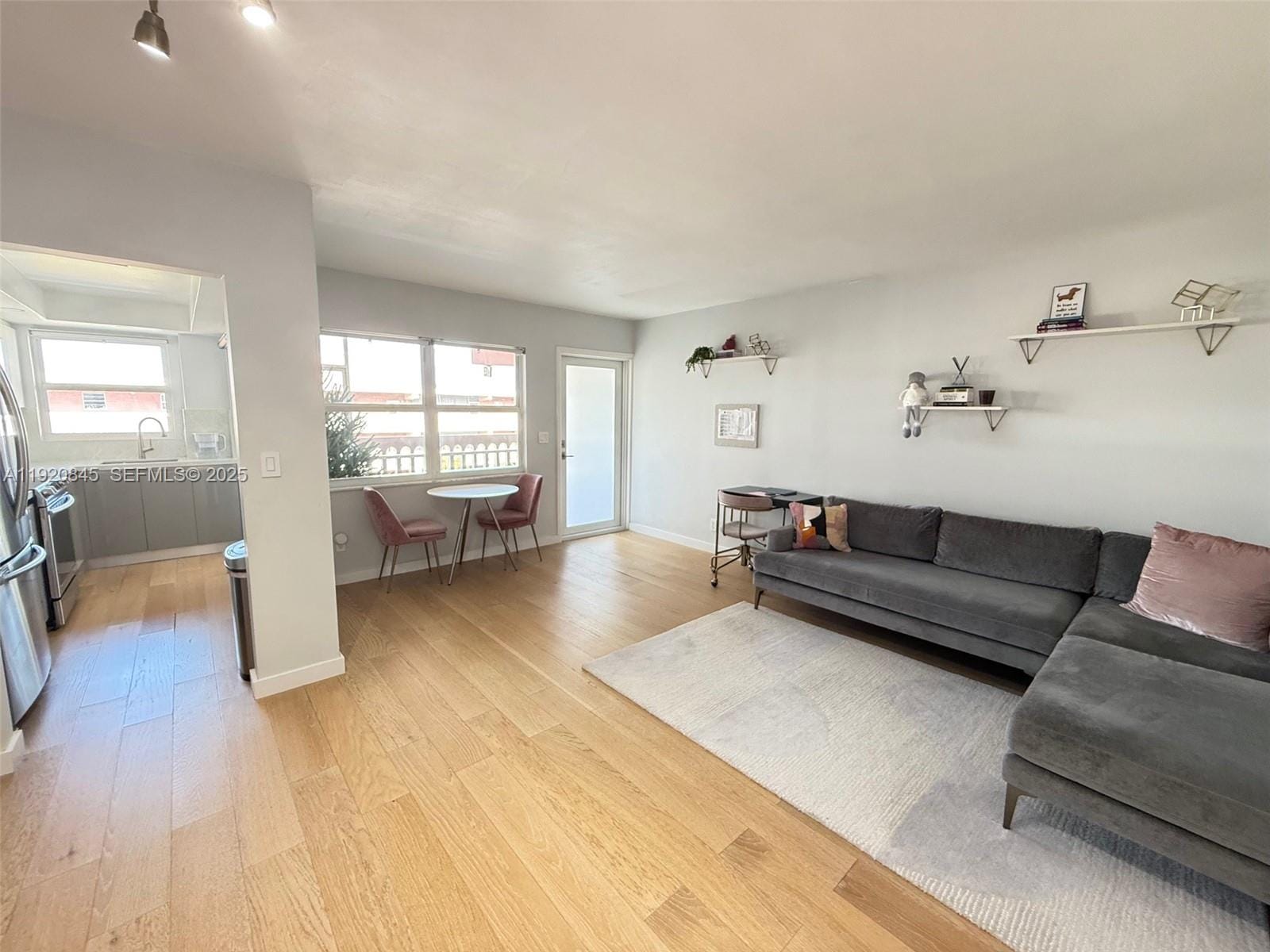 180 NE 12th Avenue 12E — photo 5
